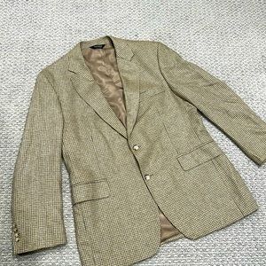 JOS A. BANK Tailored Fit Sportcoat